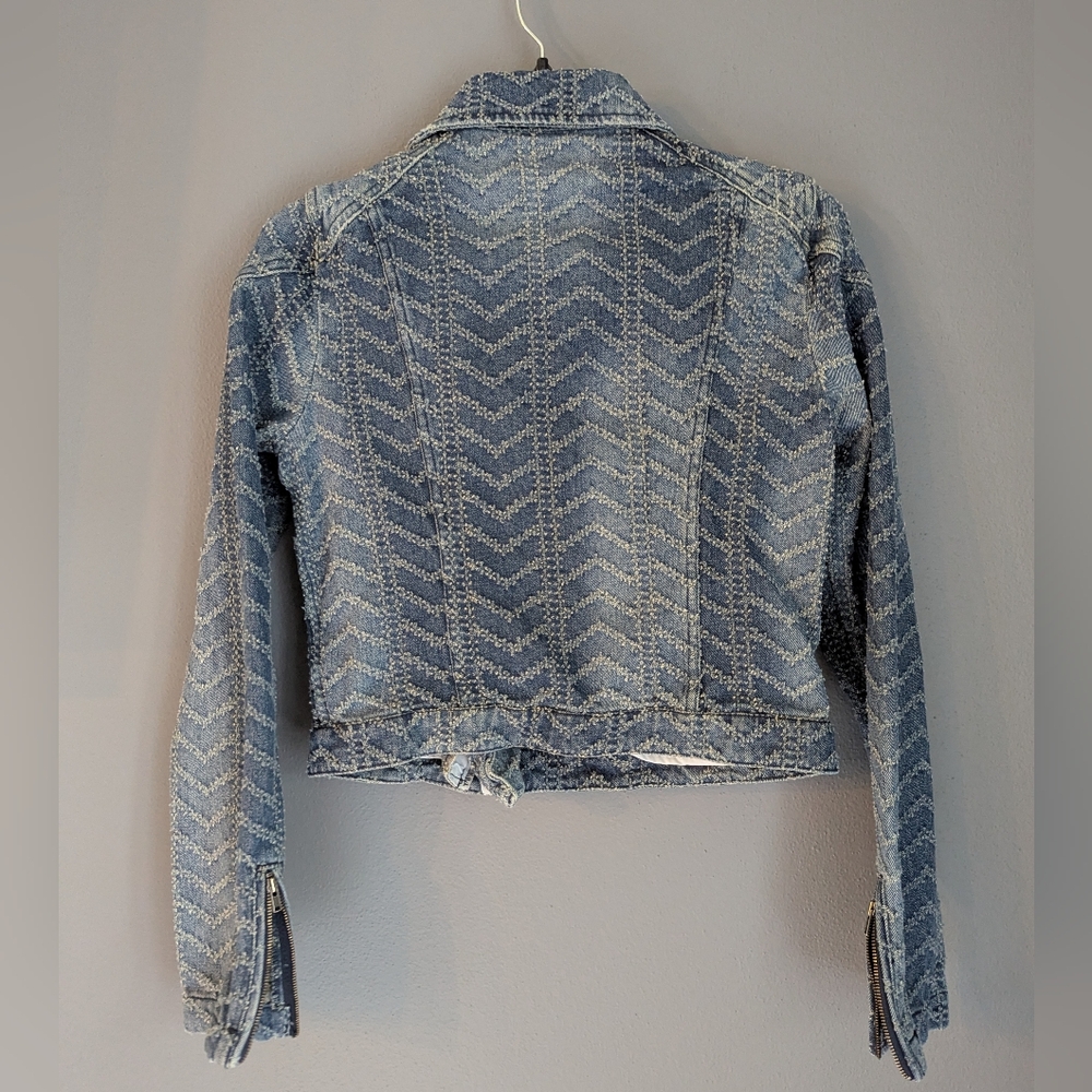 Free People Textured Denim Jacket Cropped Women Size 2. - Picture 6 of 7